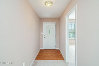 7-web-or-mls-3241 Mountain Spring Way-8