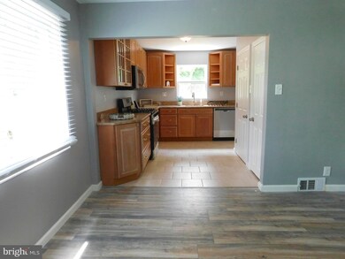 45 Delwood Rd, Cherry Hill, NJ 08002 - photo 4