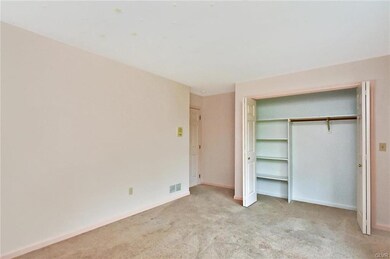 1122 Deer Run, Orefield, PA 18069 - photo 4