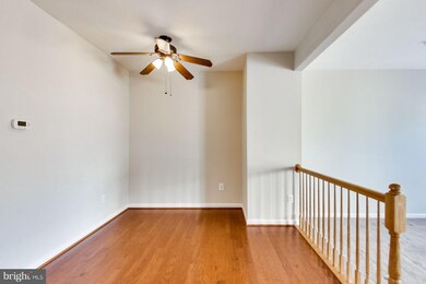 8735 Silent Ct, Odenton, MD 21113 - photo 5