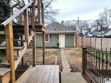 2001 S Center St, Terre Haute, IN 47802 - photo 5