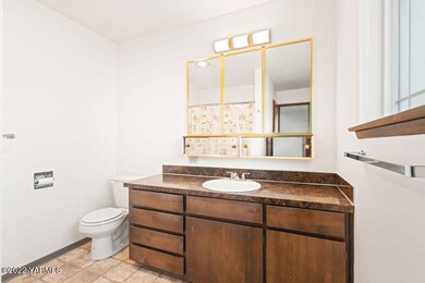 4611GlenmoreCirUnitA-22