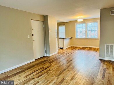 6606 Boulevard View unit B2, Alexandria, VA 22307 - photo 3