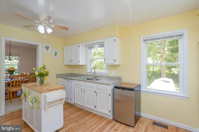 12306 Running Deer Rd, Manassas, VA 20112 - photo 3