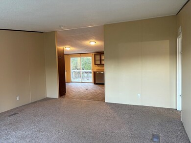 412 Pullen Ln, Dublin, GA 31021 - photo 4