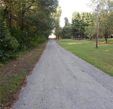 0000 Leslie Dr, Winston-Salem, NC 27105 - photo 3