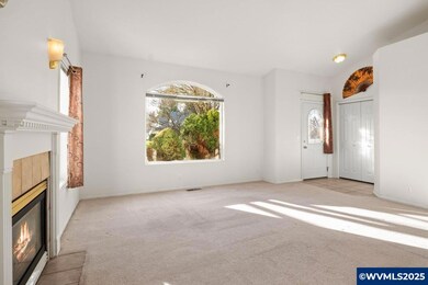 639 Driftwood Dr, Eugene, OR 97402 - photo 7