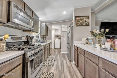 33-web-or-mls-486-niles-way