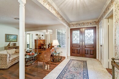 10307 Holly Springs Dr, Houston, TX 77042 - photo 5