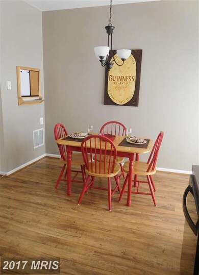 12462 Selkirk Cir, Bristow, VA 20136 - photo 6