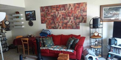 06-Living Room