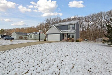 04-69673 Fox Crossing-03
