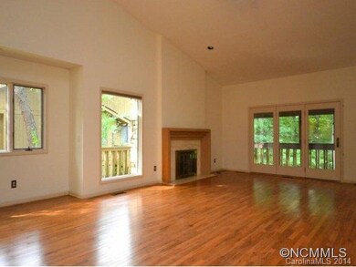 Great Room- Light and Bright