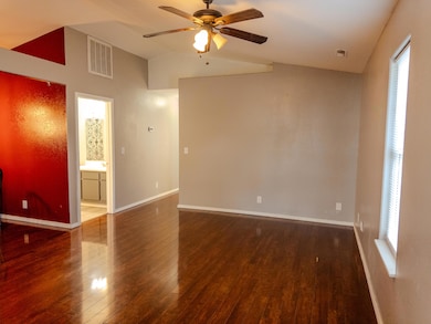 Moore_BransonMo_100225-11