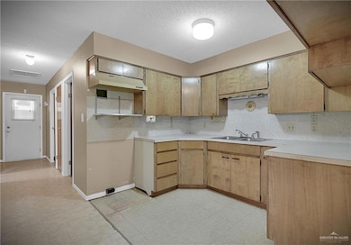 401 N 41st St unit 16, McAllen, TX 78501 - photo 5