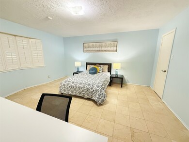 9214 Carvel Ln, Houston, TX 77036 - photo 6