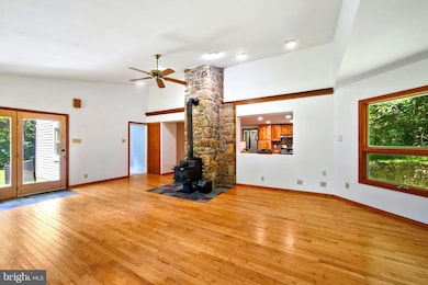 145 Weakley Ln, Stanley, VA 22851 - photo 4