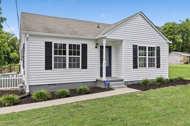 105 Central Ave, Portland, TN 37148 - photo 2