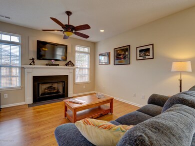 6466 Bradbury Ct, Wilmington, NC 28412 - photo 3