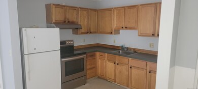 40 Donna Dr unit C2, New Haven, CT 06513 - photo 5