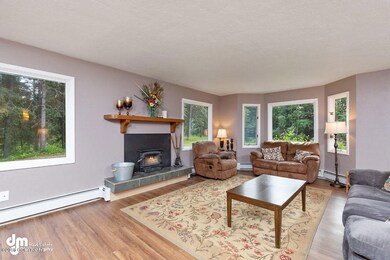 Living Room 20180801-DW-6466-SMALL