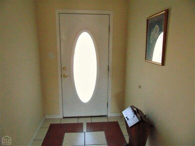 601 Jonathon Dr, Jonesboro, AR 72401 - photo 2