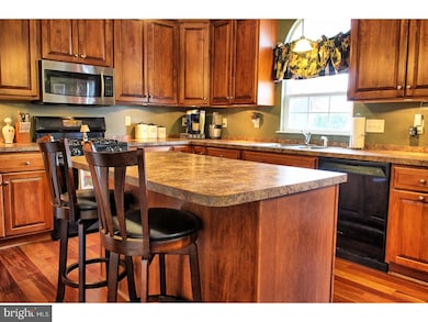 2504 Overland Ave, Reading, PA 19608 - photo 3