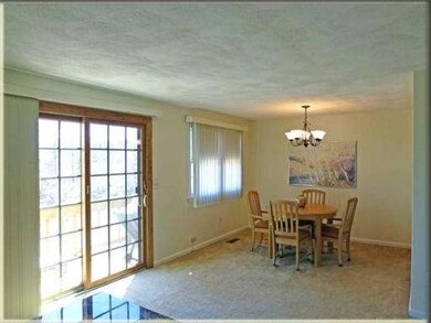 62 Apache Way, Tewksbury, MA 01876 - photo 4