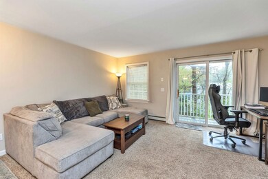 1029 S Mammoth Rd unit 29, Manchester, NH 03109 - photo 4