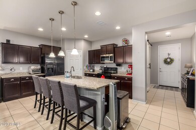 gorgeous functional kitchen