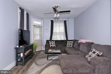 28 N Grant St, Palmyra, PA 17078 - photo 4