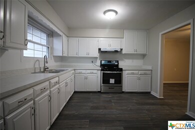 101 Easy St, Copperas Cove, TX 76522 - photo 4