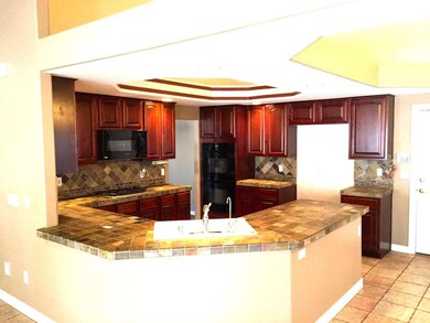 Open Kitchen