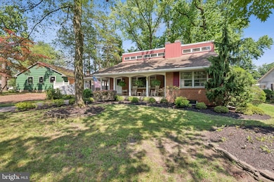 633 S Edge Park Dr, Haddonfield, NJ 08033 - photo 3