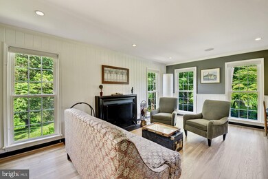 8201 Riding Ridge Place, McLean, VA 22102 - photo 6