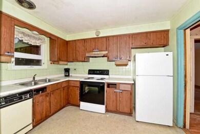 1500 Manchester Ave, Westchester, IL 60154 - photo 3