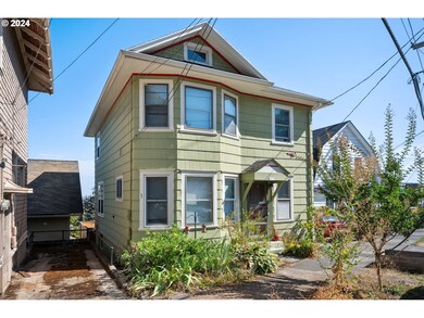 4118 SW View Point Terrace, Portland, OR 97239 - photo 4