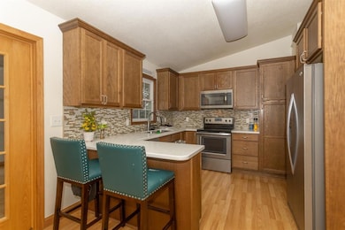 1704 S 3rd Ave, Marshalltown, IA 50158 - photo 6