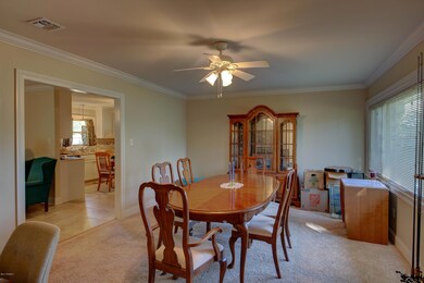 1002 Montrose Blvd-11