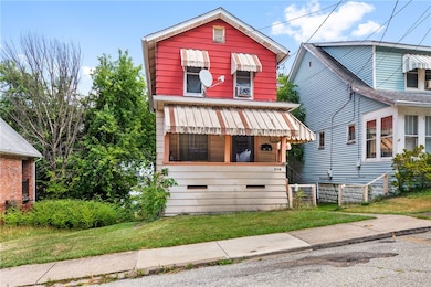 1807 Packer St, McKeesport, PA 15132 - photo 3