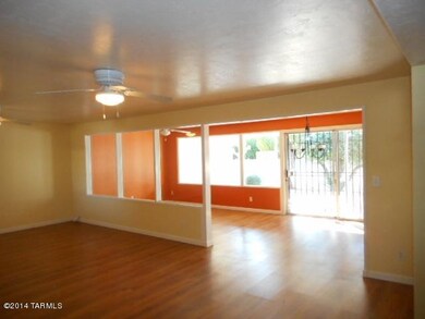 Living RoomI