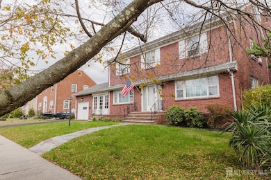 11 Edgeworth Place, New Brunswick, NJ 08901 - photo 3