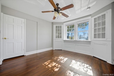 84 2nd St unit 80, Mineola, NY 11501 - photo 5