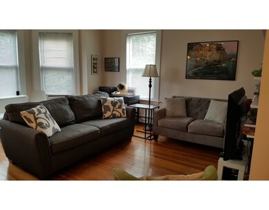 15 Trowbridge St unit 10, Cambridge, MA 02138 - photo 3