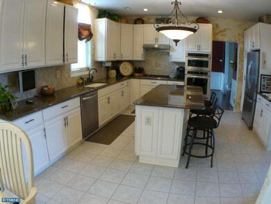 18 Bittersweet Dr, Doylestown, PA 18901 - photo 5