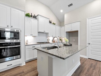 24915 Berwick Bay Ct, Tomball, TX 77375 - photo 5