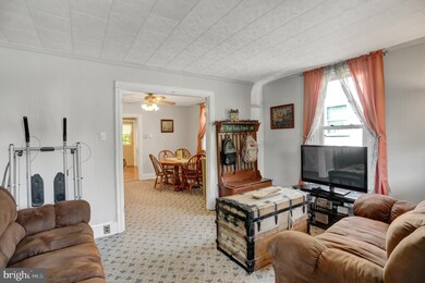 115 W Mcclure St, New Bloomfield, PA 17068 - photo 5