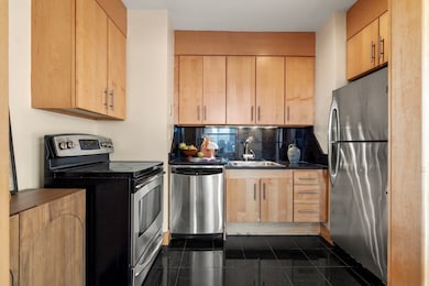 42 Beach St unit 9D, Boston, MA 02111 - photo 7