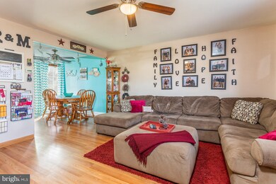 1306 Grayrock Rd, Newark, DE 19713 - photo 6