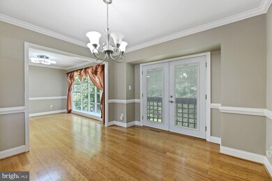 282 E Padonia Rd, Lutherville Timonium, MD 21093 - photo 5